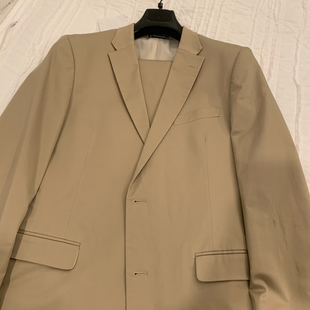 Tommy Hilfiger cotton tan suit